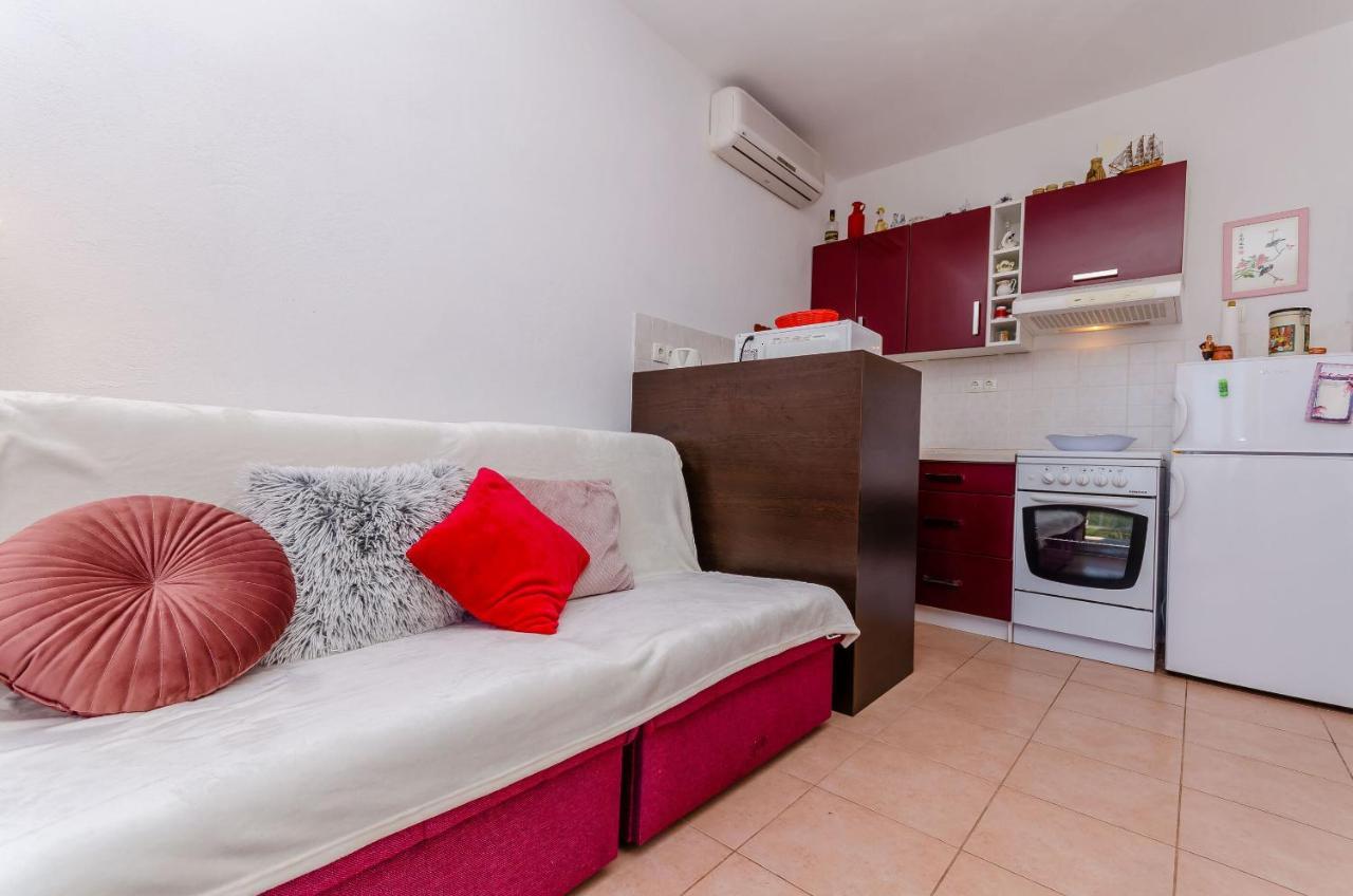 Apartments Stara Maslina Slatine Extérieur photo