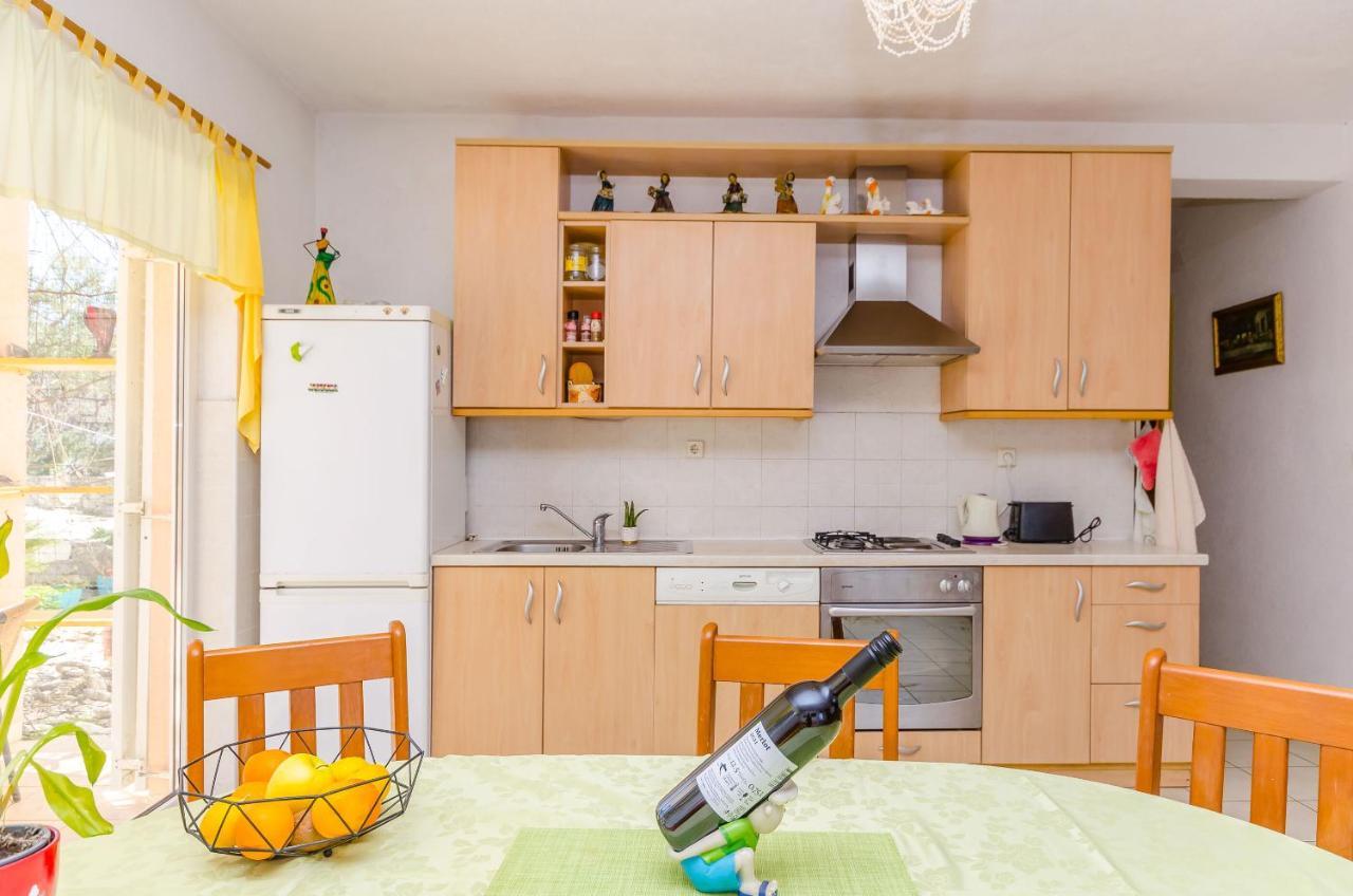 Apartments Stara Maslina Slatine Extérieur photo