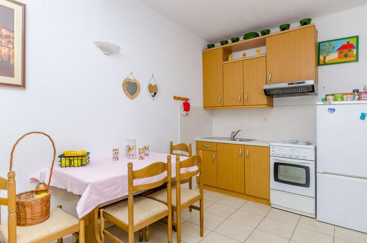 Apartments Stara Maslina Slatine Extérieur photo